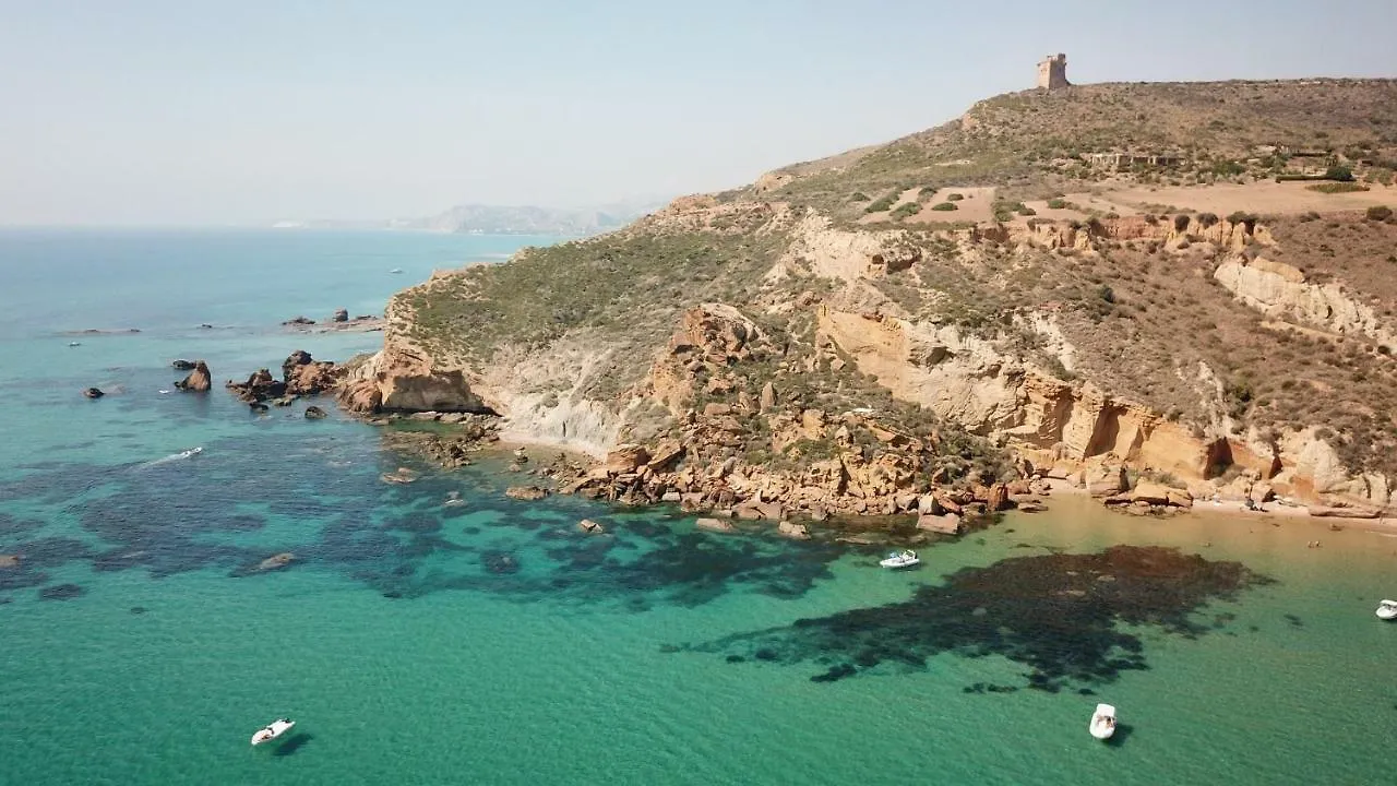 B&B La Torre Realmonte Bed & Breakfast