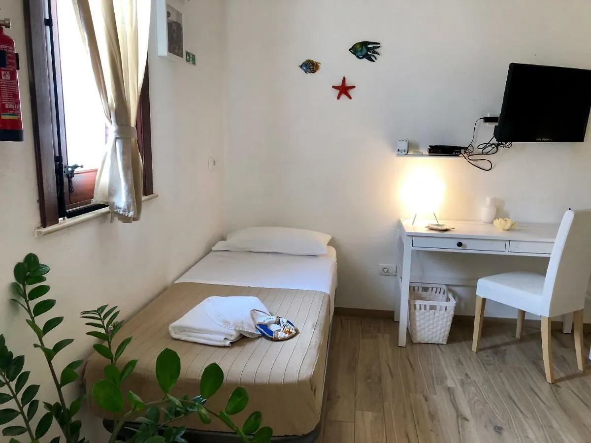 Bed & Breakfast B&B La Torre Realmonte Italië