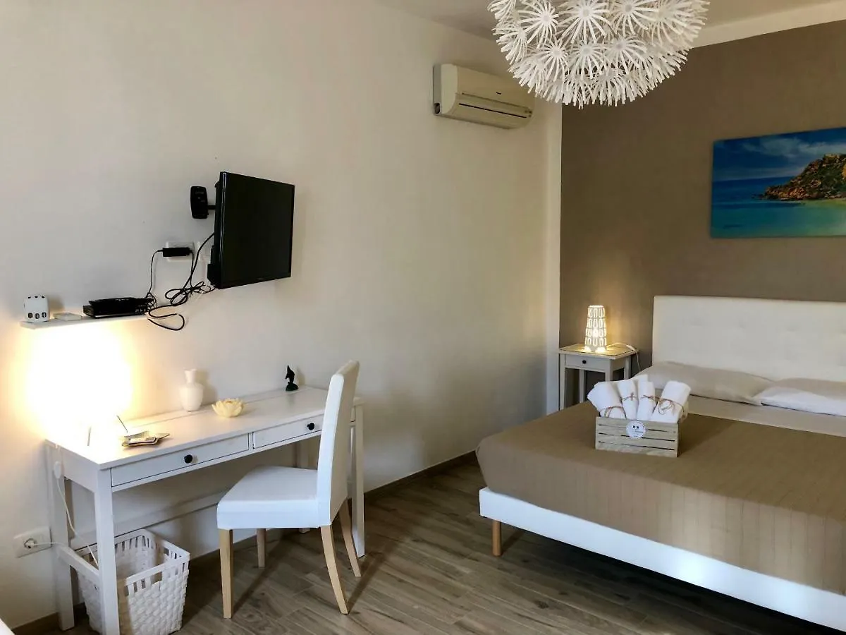 B&B La Torre 雷阿尔蒙特